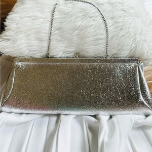 Vintage Silver Tone Chain Handbag‎ kiss snap closure blue/purple